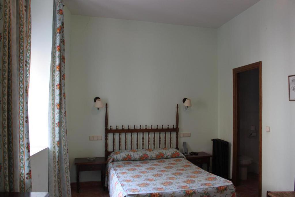 Hotel Rey Nino Avila Bagian luar foto