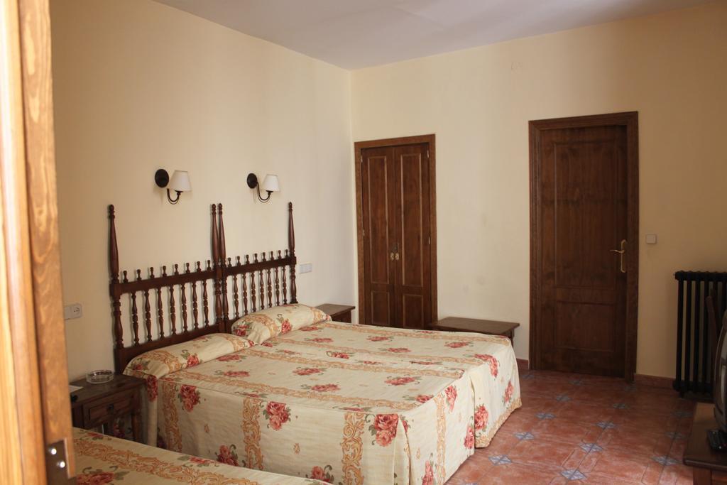 Hotel Rey Nino Avila Bagian luar foto