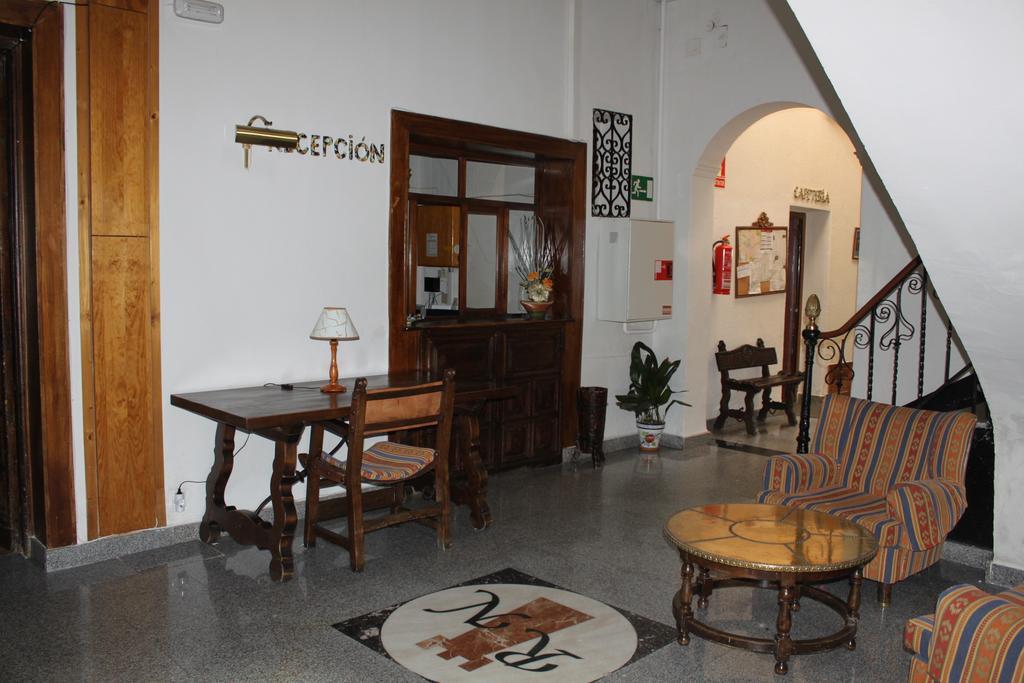 Hotel Rey Nino Avila Bagian luar foto