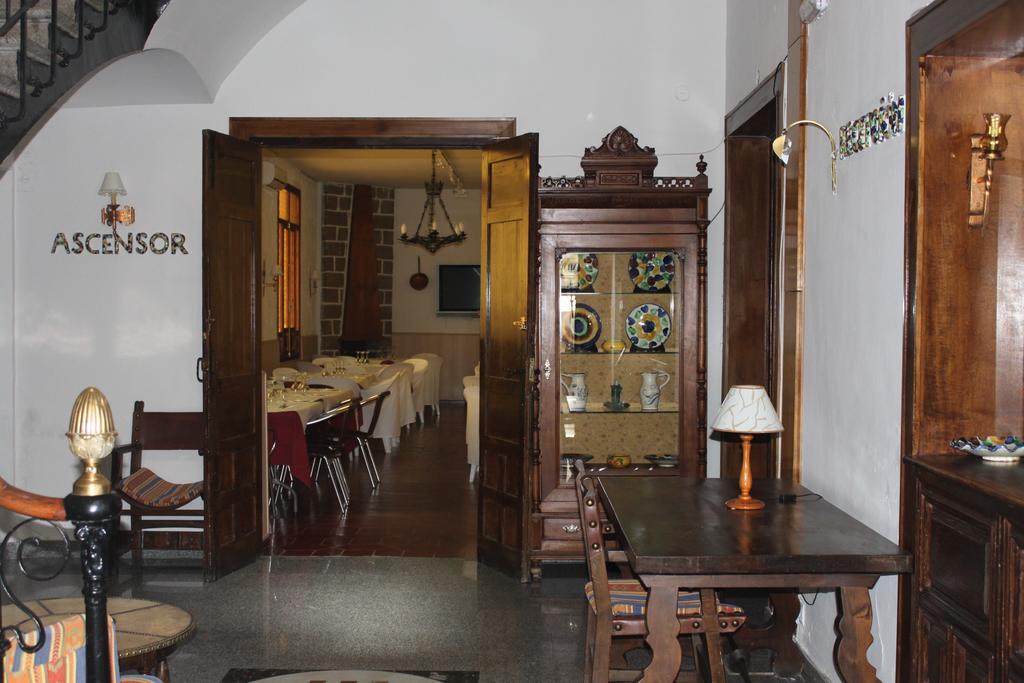 Hotel Rey Nino Avila Bagian luar foto